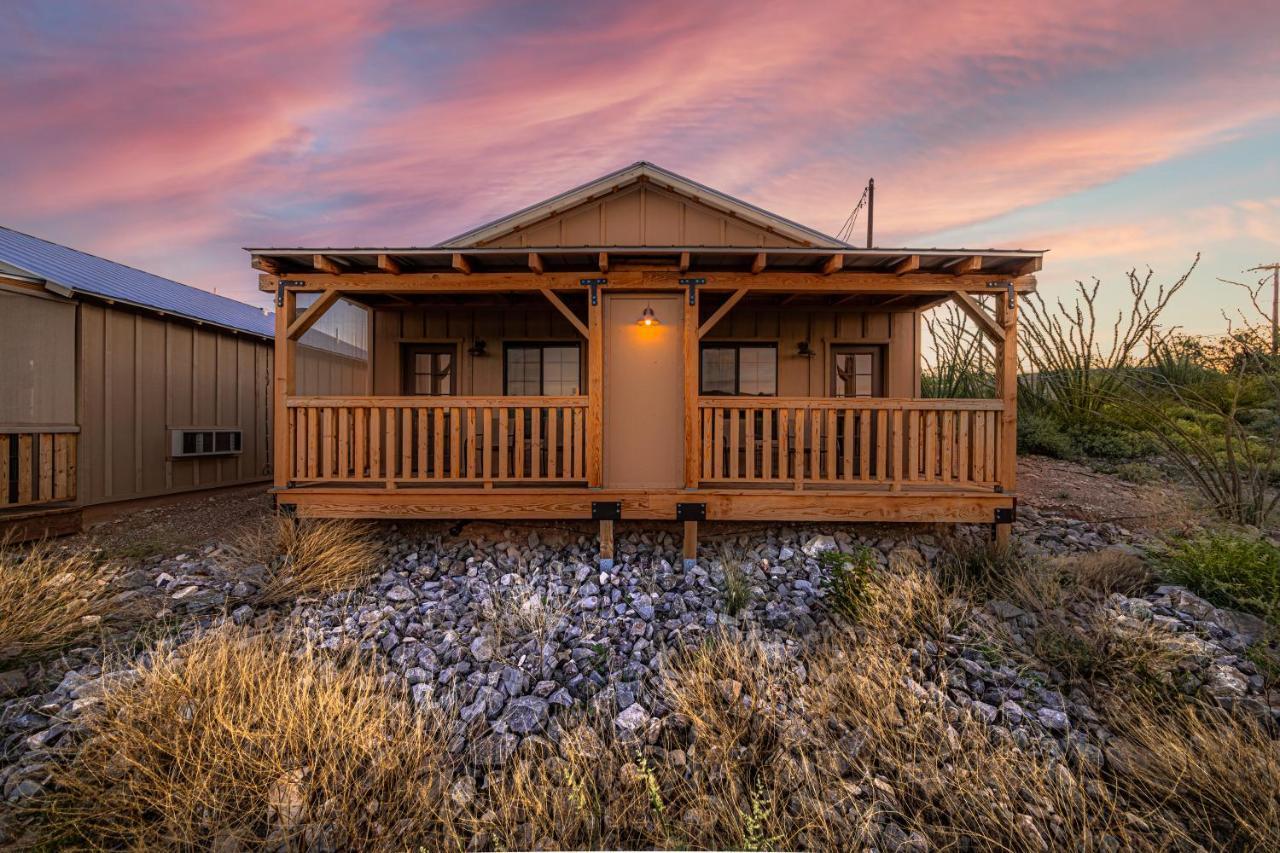 -Pet Friendly- Miners Cabin #6 - King Bed With Private Balcony ทูมสโตน ภายนอก รูปภาพ
