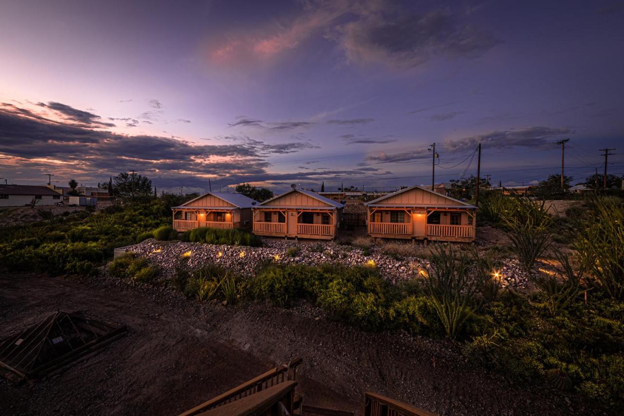 -Pet Friendly- Miners Cabin #6 - King Bed With Private Balcony ทูมสโตน ภายนอก รูปภาพ